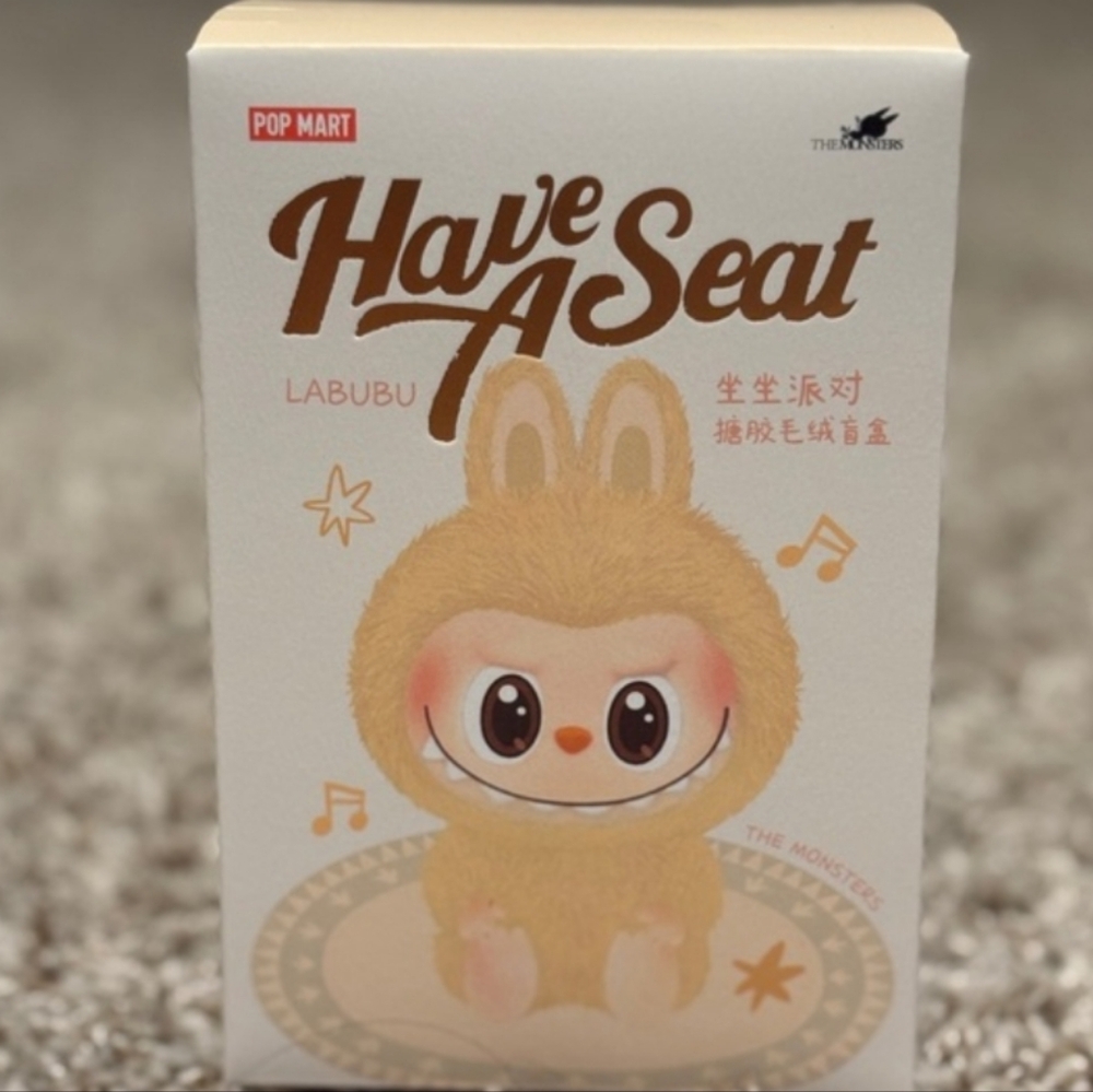 Pop Mart, Labubu - Have A Seat (ZiZi)